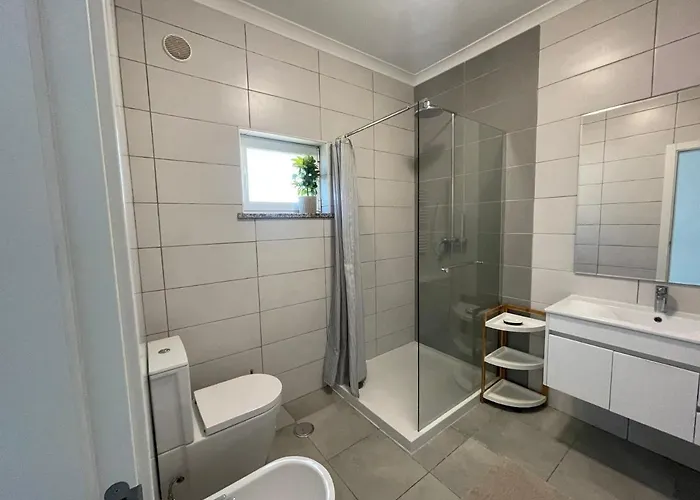 Luar Do Algarve モンシケ